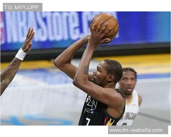 戴维森火箭首秀表现惊艳九投六中三分五中七砍下17分 戴维森火箭首秀表现惊艳九投六中三分五中七砍下17分