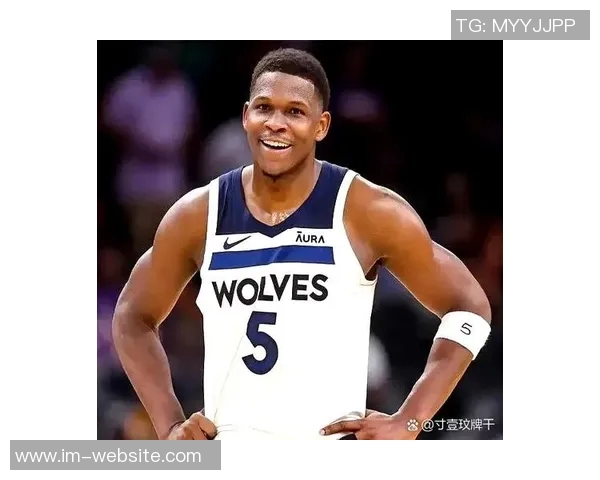 森林狼半场狂胜爵士34分华子与兰德尔仅差一分争夺得分王