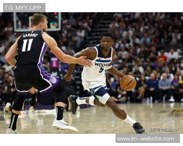 森林狼豪取四连胜爱德华兹表现惊艳场均32分助攻48次 森林狼豪取四连胜爱德华兹表现惊艳场均32分助攻48次