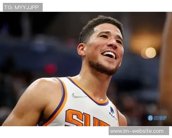 蒙蒂对布克表现赞赏期待外界关注他的成长与贡献 蒙蒂对布克表现赞赏期待外界关注他的成长与贡献