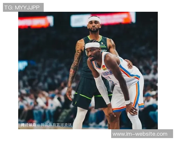 兰德尔半场表现稳定11投6中贡献14分4篮板1助攻1抢断 兰德尔半场表现稳定11投6中贡献14分4篮板1助攻1抢断